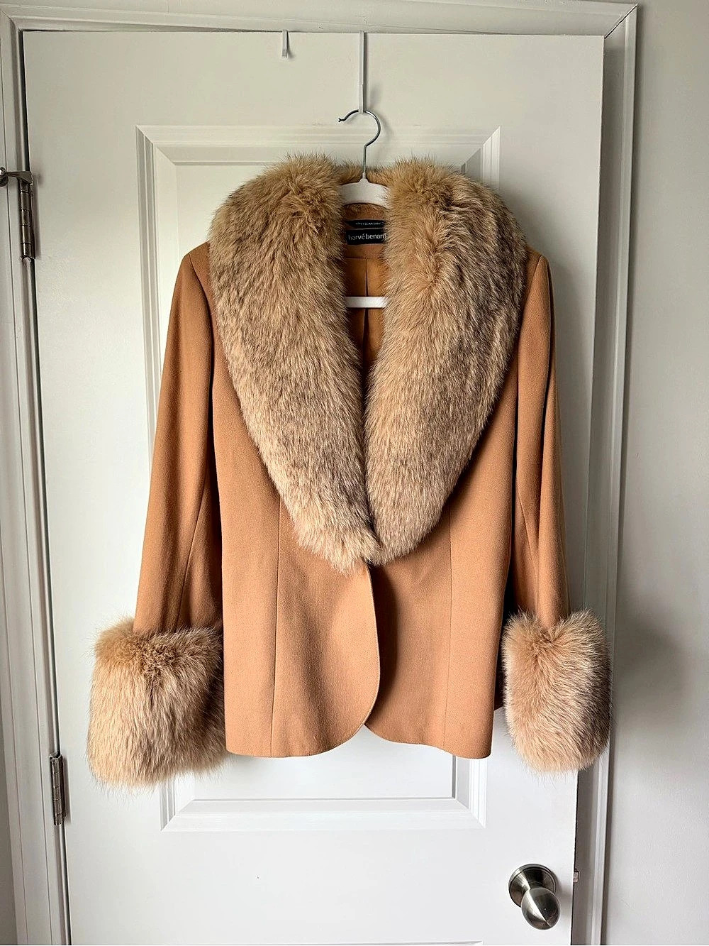 Vintage Harvé Bernard Women's Camel 100% Wool Genuine Fur Trim Blazer Size 10